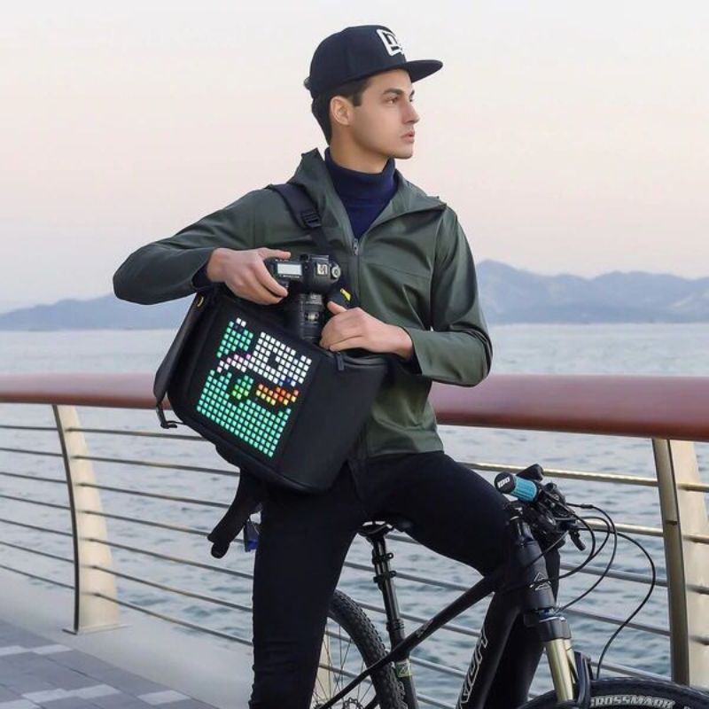 divoom-pixoo-m-backpack